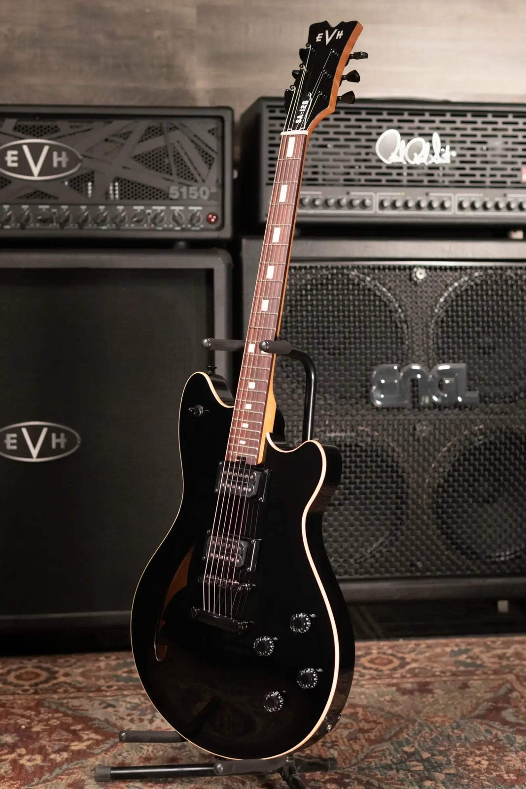EVH SA-126 Standard Semi-Hollow Electric Guitar – Piano Black