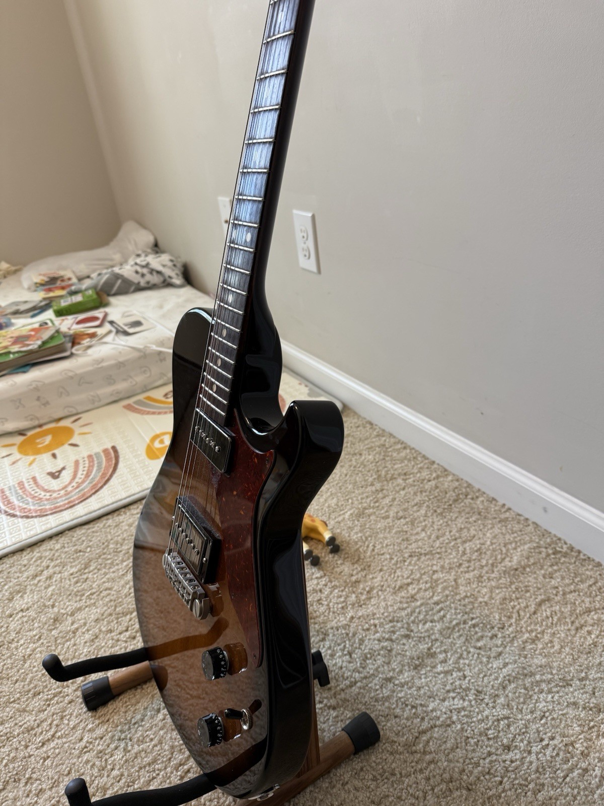 Knaggs Kenai J HP – Fralin noiseless P90s in neck and bridge