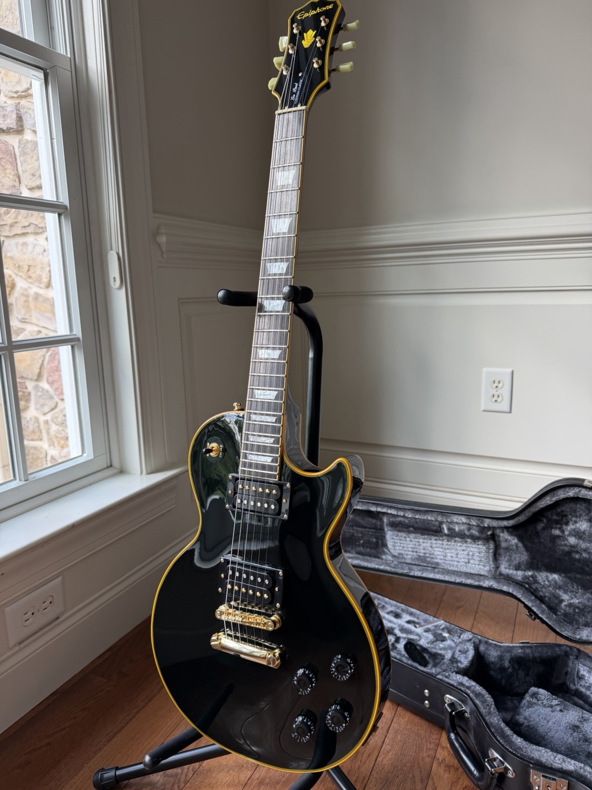 2014 Epiphone Les Paul Custom Classic – Ebony Black