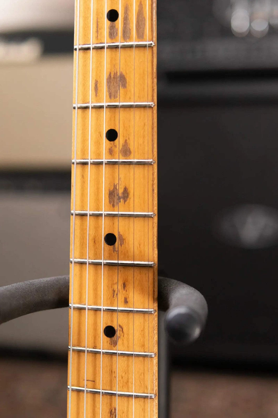Fender 1956 Esquire Electric Guitar – Refinished Yellow with Hardshell Case – Us
