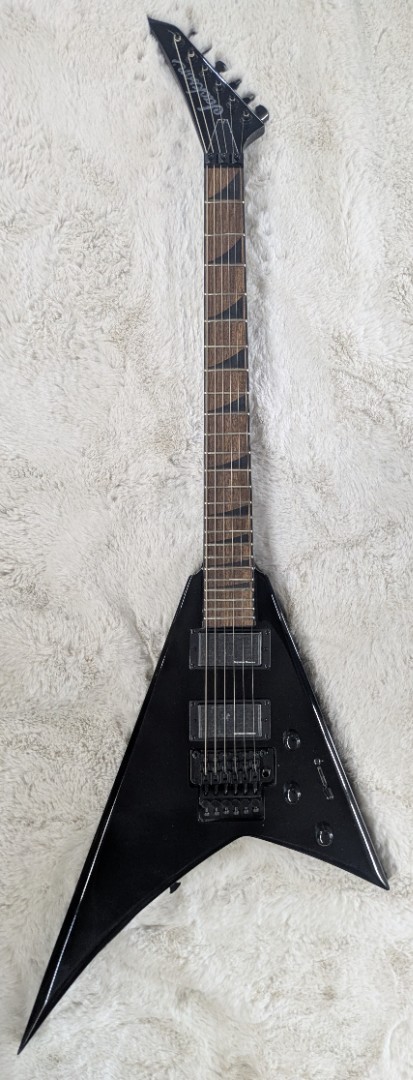 Jackson X Series Rhoads RRX24, Laurel Fingerboard, Gloss Black – Randy Rhoads