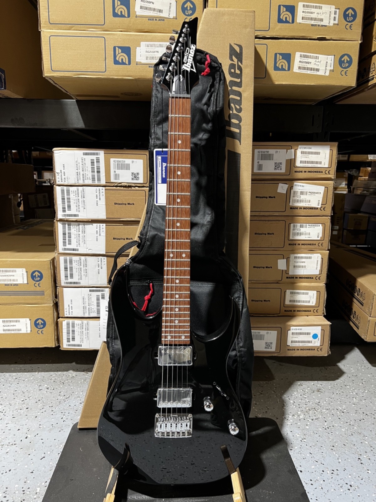 Ibanez GIO GRG121SP Electric Guitar – Black Night w/ Gig Bag