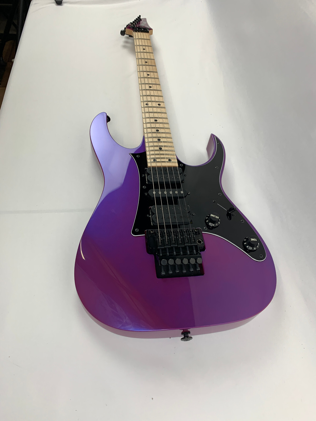 Ibanez RG550 Purple Neon PN Electric Guitar Made in Japan RG 550 Customer Return