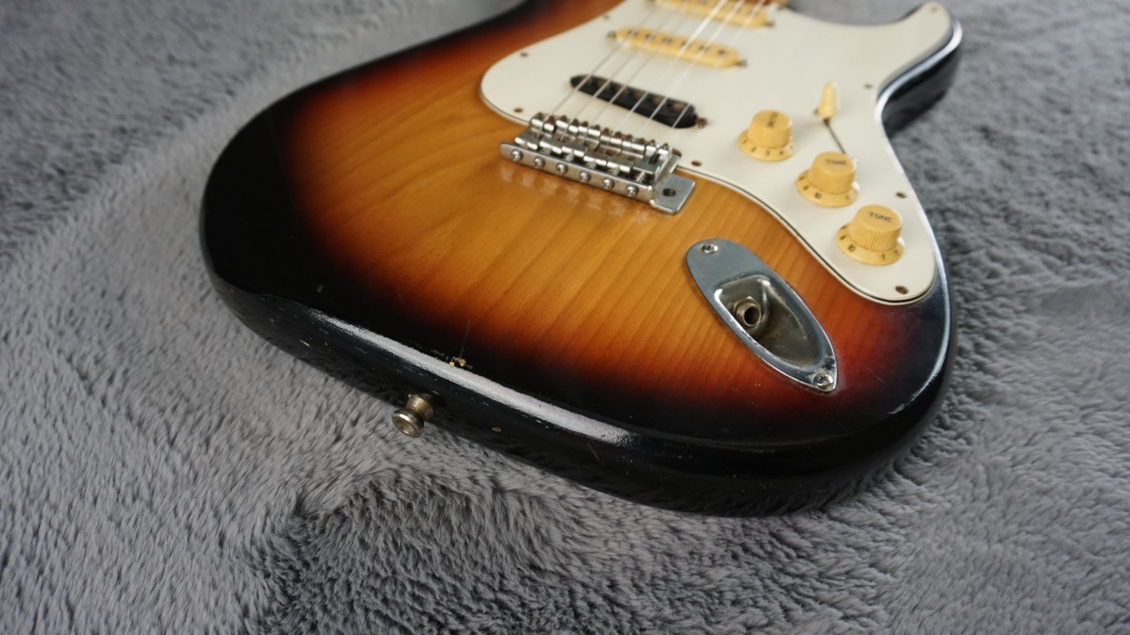 Holly Splendor Series S-Style – Tobacco Burst Tomson MIJ