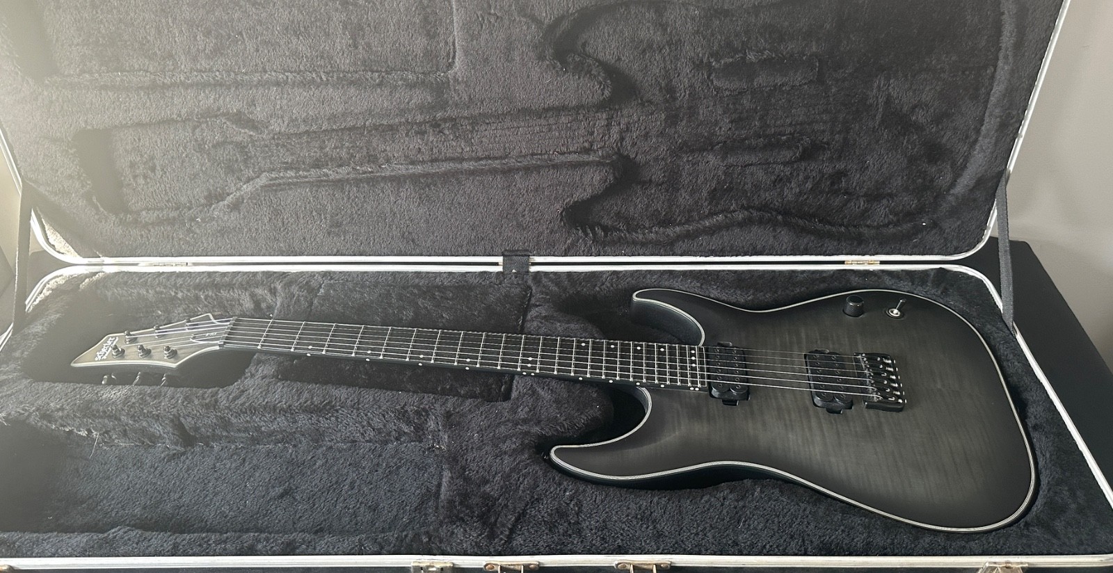Schecter KM-6 Keith Merrow Signature 2015 – Trans Black Flame
