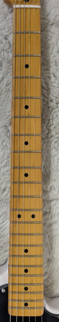 Squier by Fender Classic Vibe 50s Telecaster with Maple Fretboard, White Blonde