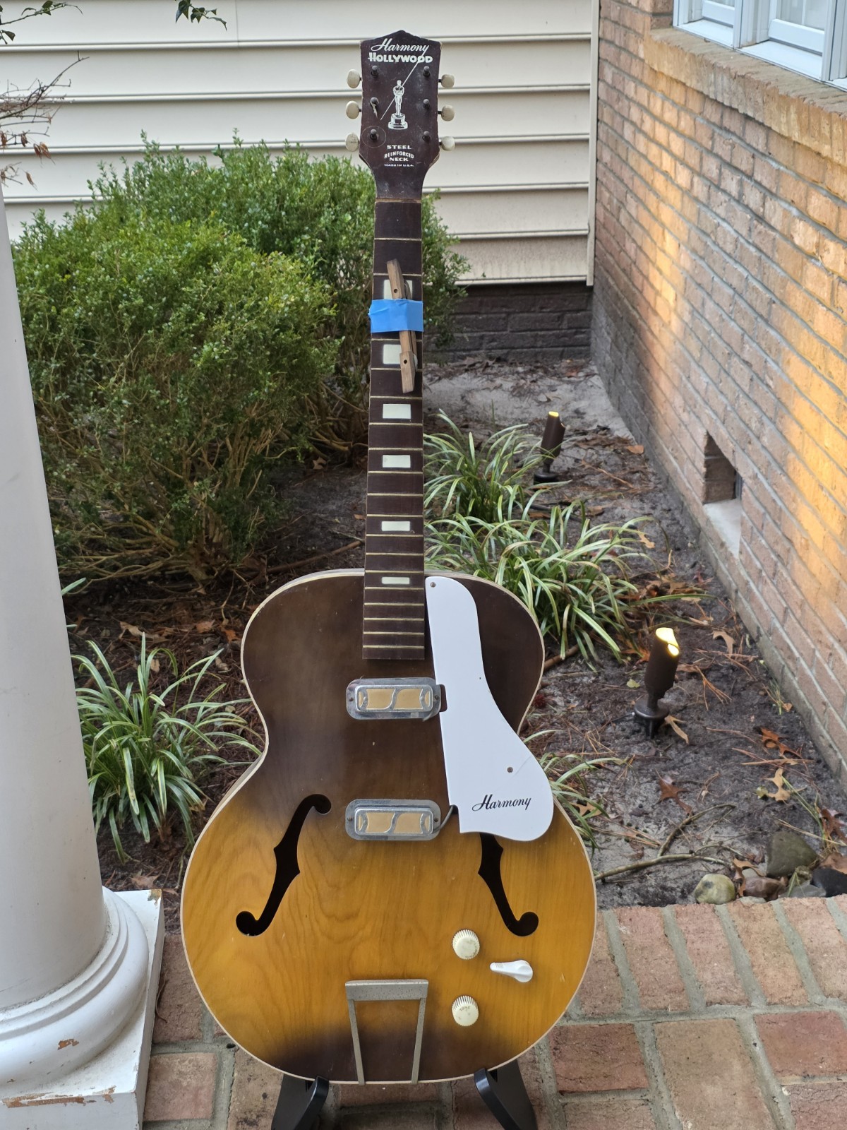 💥Video💥 1966 Harmony Hollywood H-41 H41 Sunburst Archtop Hollowbody Guitar