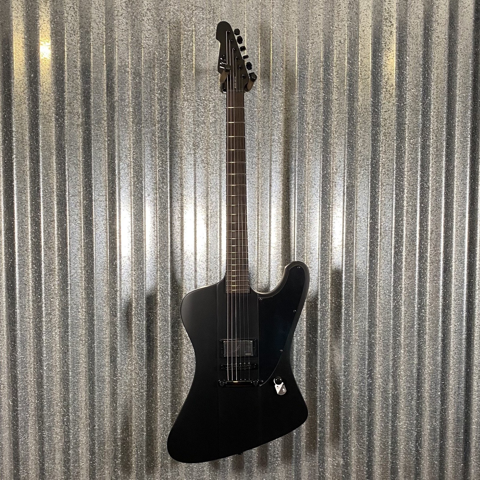 ESP LTD Phoenix Black Metal Guitar LPHOENIXBKMBLKS #3142 USED