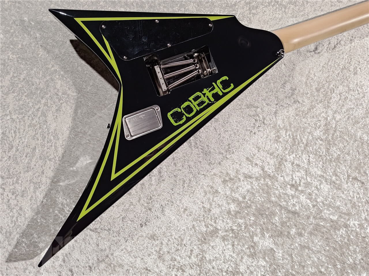 EDWARDS E-ALEXI GREENY Black Lime Green Pinstripe & Skull Tracking New