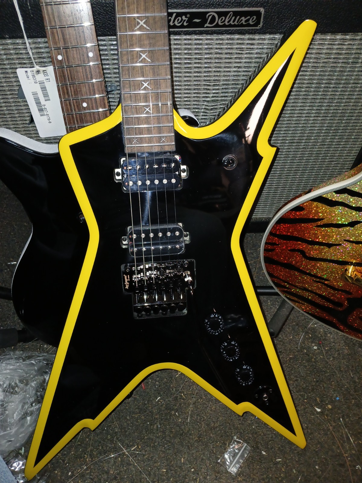 Dimecastor think Dean with xtras-luthier setup