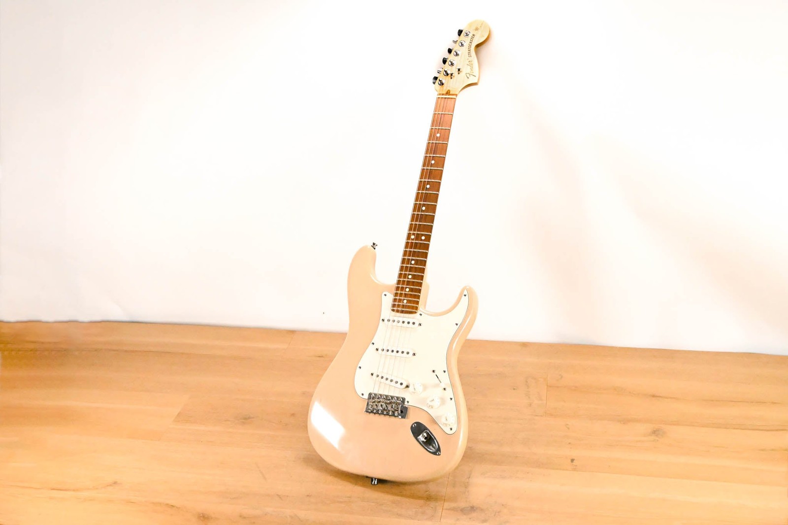 Fender American Standard Stratocaster 2008 Beige / Light Tan Rosewood CG01ZDL