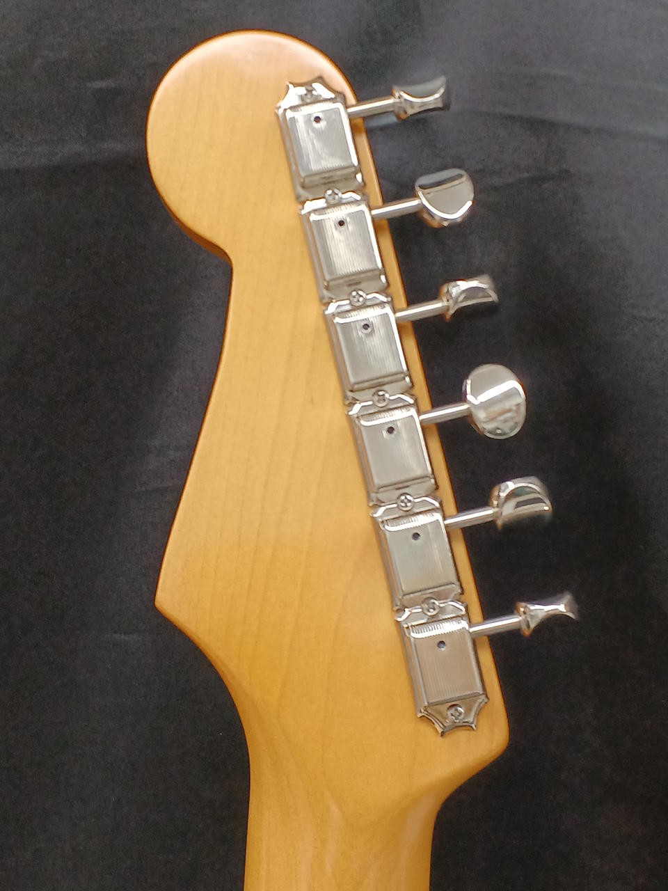 Fender Japan Traditional 60s Stratocaster Pink Electric Guitar Soft Case Japan