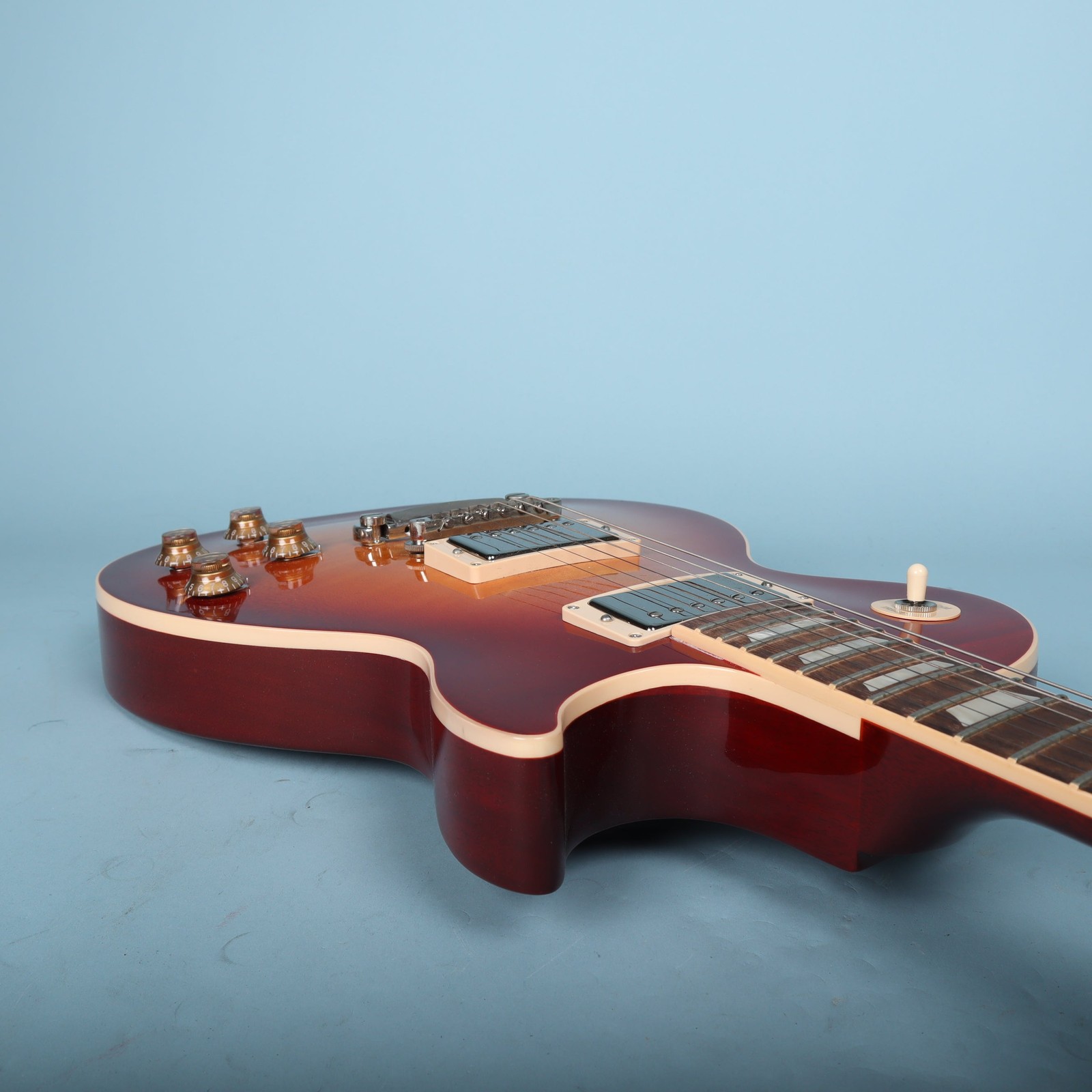 2018 Gibson Les Paul Traditional Heritage Cherry Sunburst