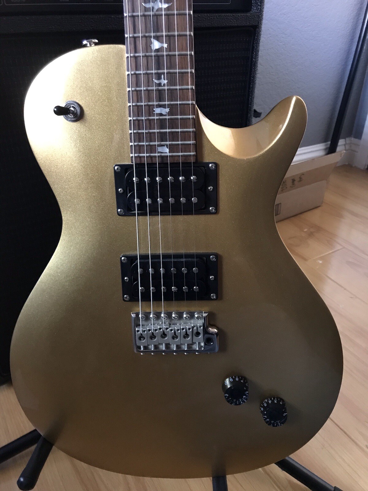 PRS SE Santana Singlecut Trem Egyptian Gold