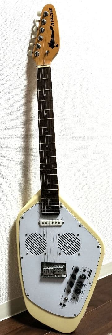 VOX APACHE-2 Built-in Amplifier/Rhythm Machine Discontinued Phantom Shape White