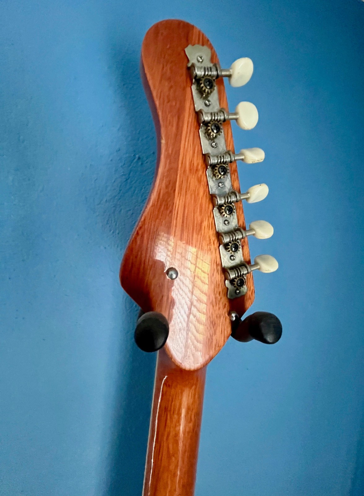 Teisco Kawai Silvertone 3 Pickup Electric Guitar