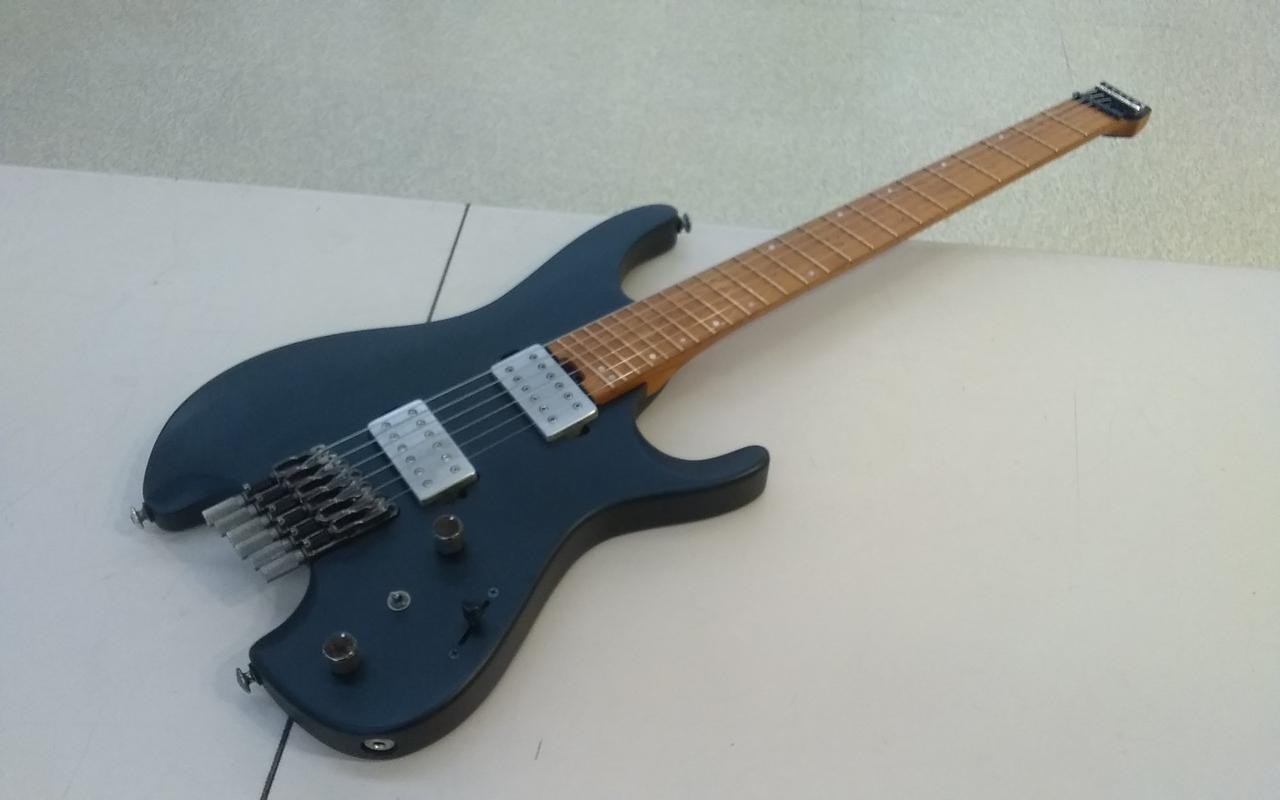 IBANEZ Headless Guitar QX52-BKF Modern Design USED