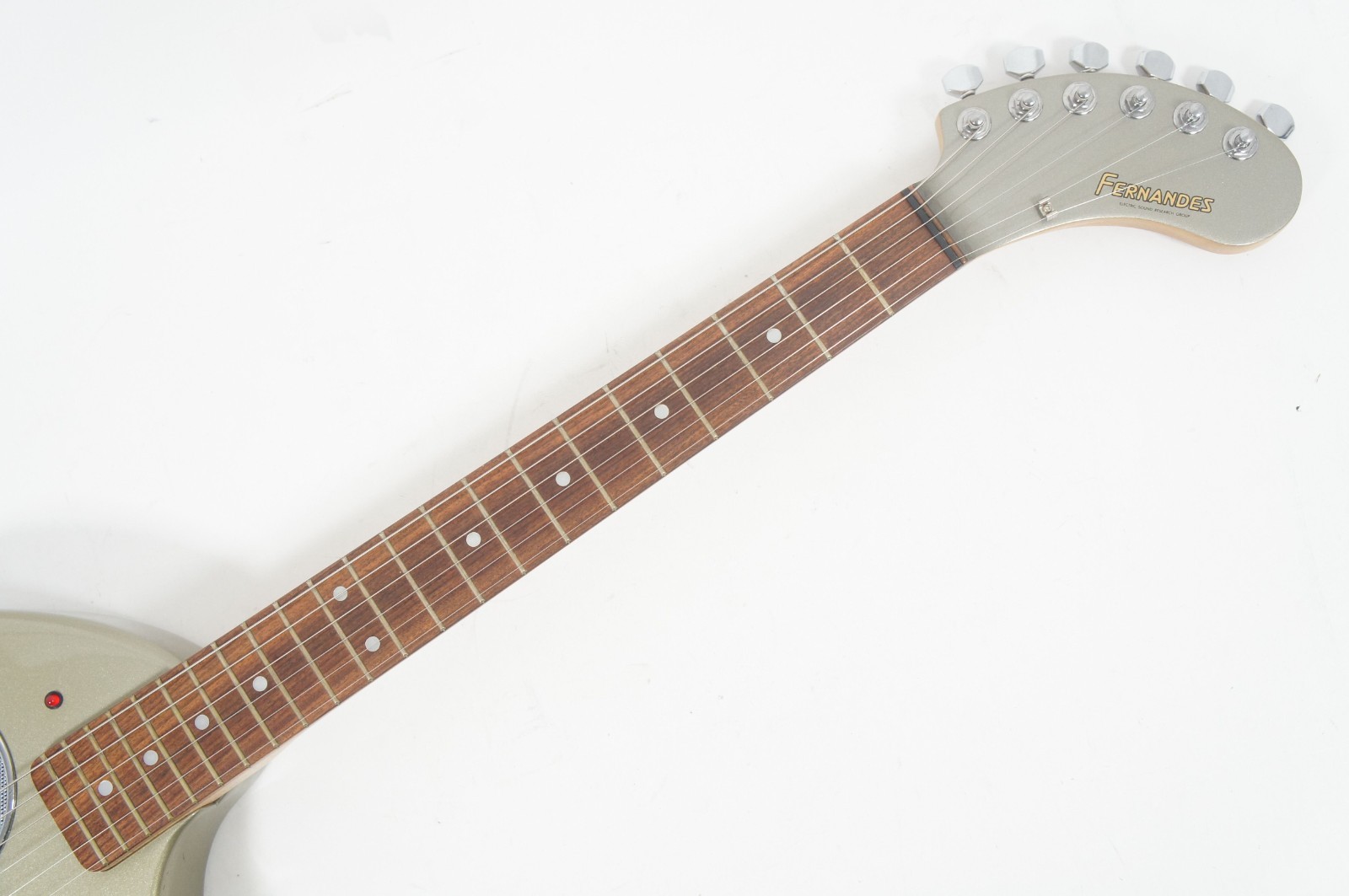 Fernandes DIGI-ZO NOMAD DELUXE SILVER Built-in Multi-Effects, Amp Travel ZO-3