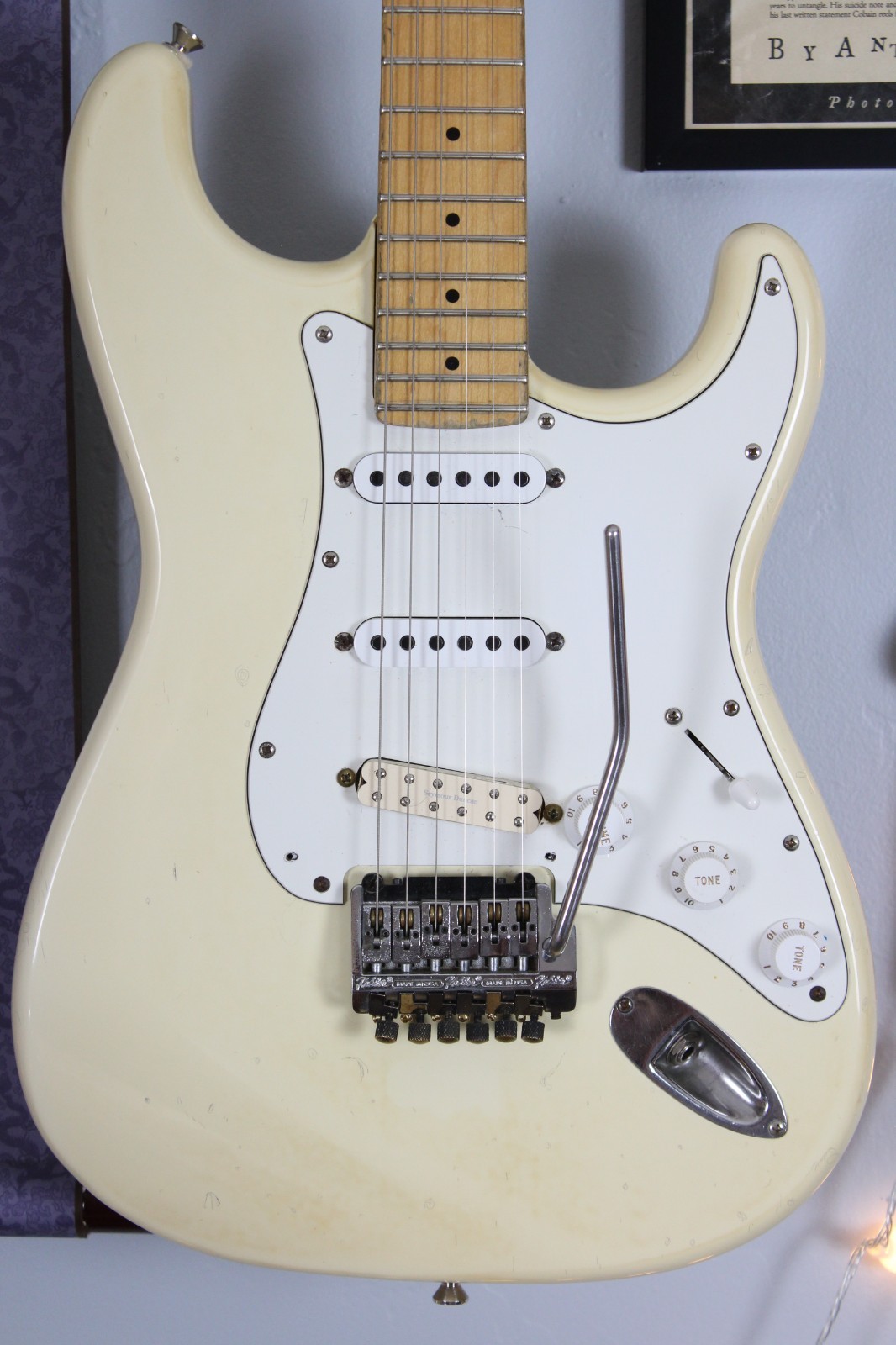 1986 Fender Stratocaster MIJ Boxer ST557 – Olympic White – w/ New hardshell case