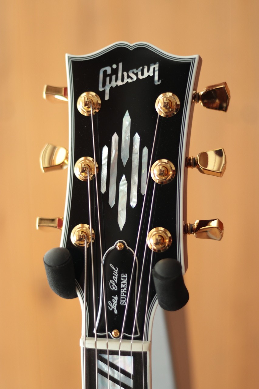 Gibson Les Paul Supreme Dark Wine Red with hard case