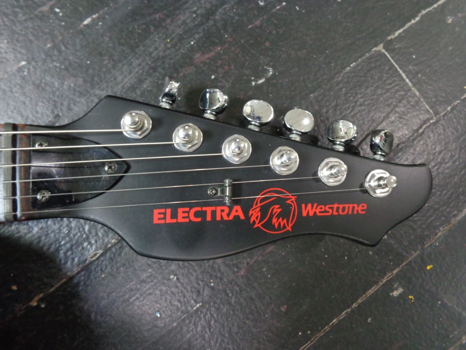 Electra Westone Phoenix Electric guitar, lipstick red finish, made in japan 1984