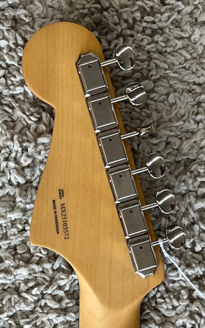 Fender Player II Jazzmaster Electric Guitar, Rosewood Fingerboard, Black – MIM