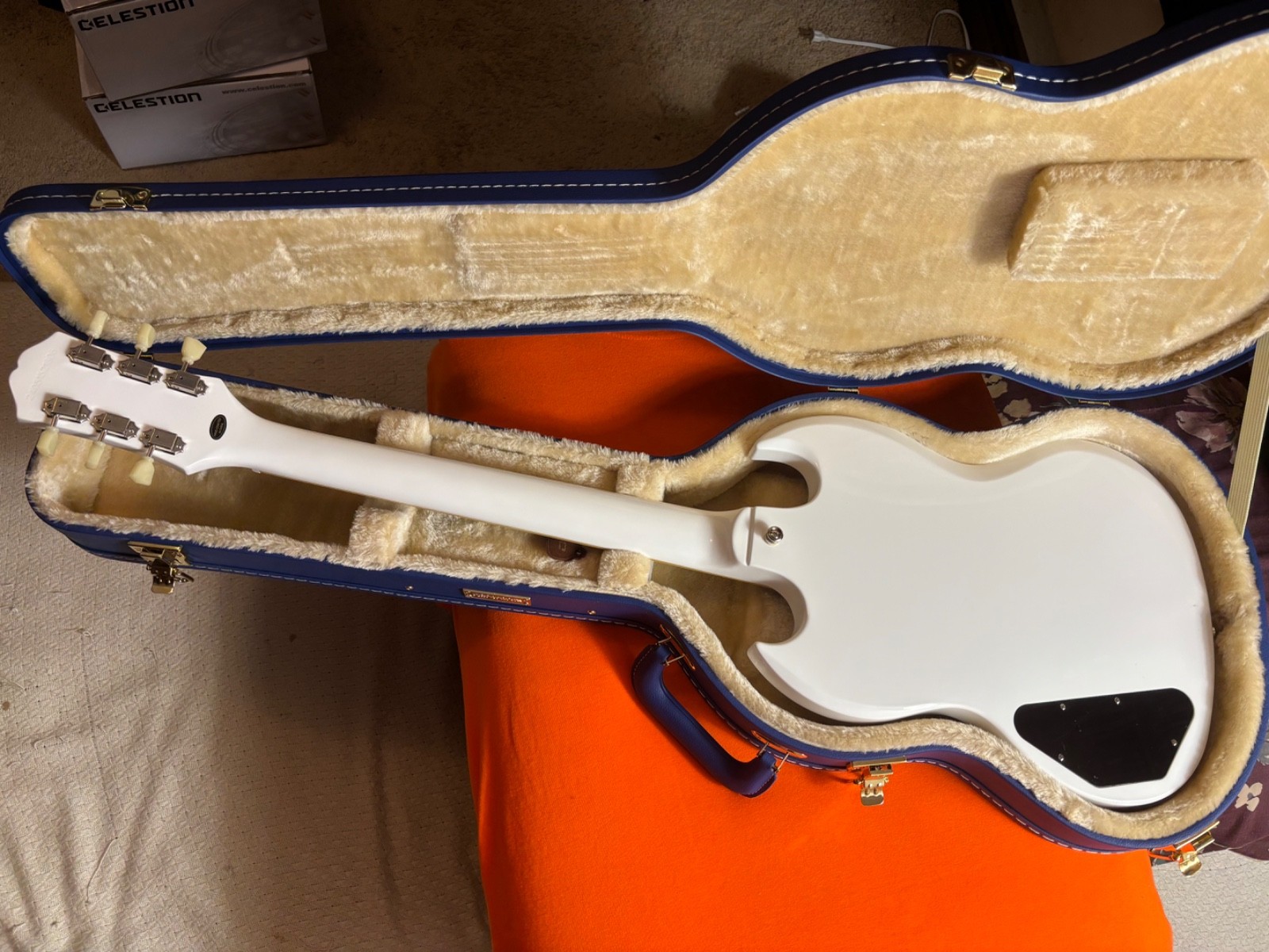 EPIPHONE SG STANDARD White 2020? With Hard case electric guitar