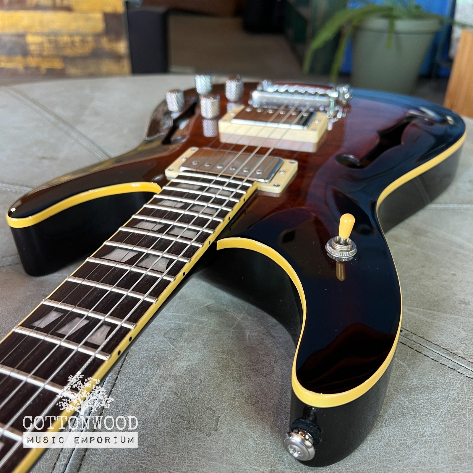 2006 Schecter Diamond Series C-1 E/A Semi-Hollow Hybrid Guitar – Dark Vintage…