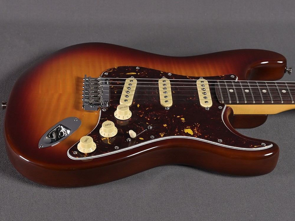 Fender Stratocaster American Pro II 70th Anniversary Comet Burst