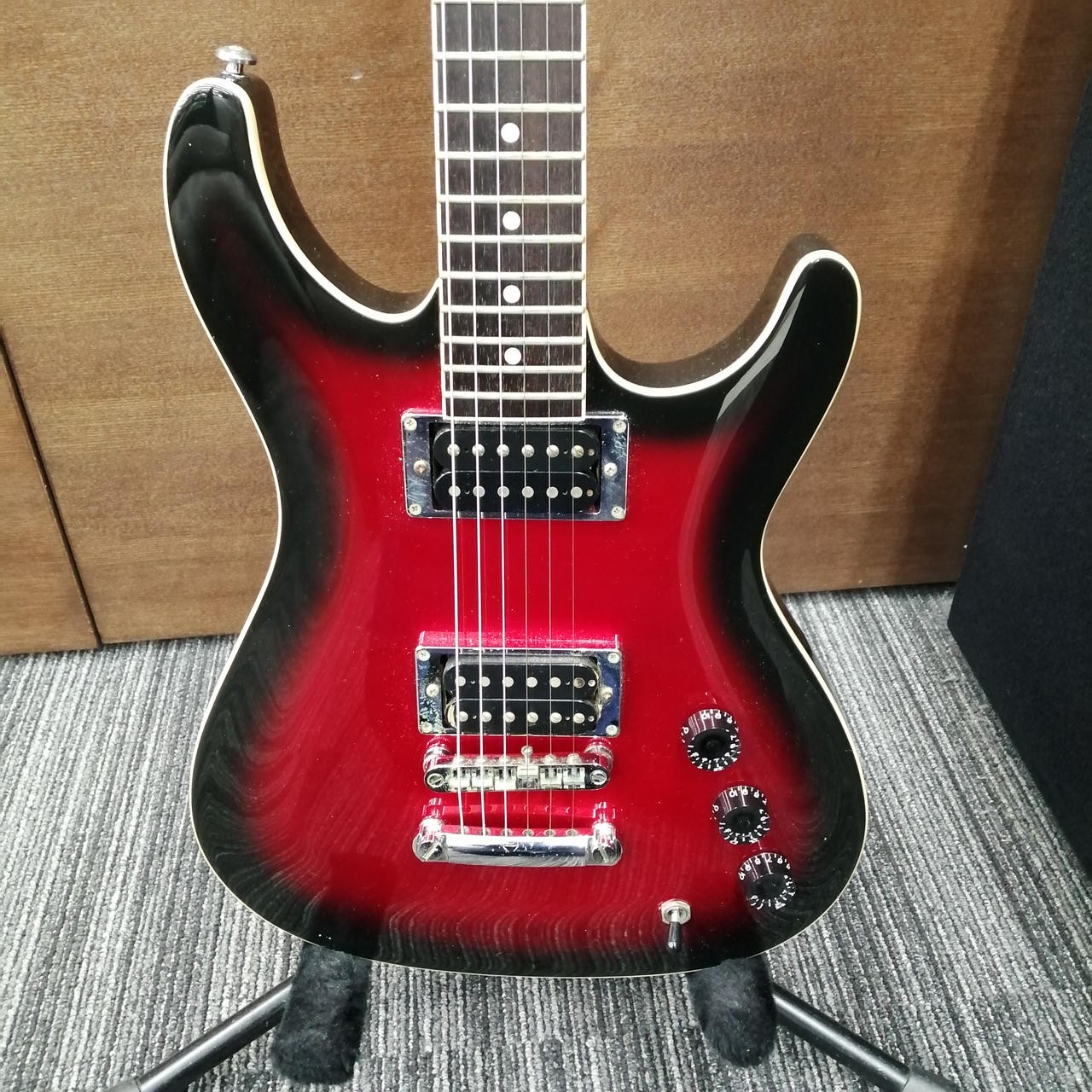 IBANEZ GIO SERIES Electric Guitar-02