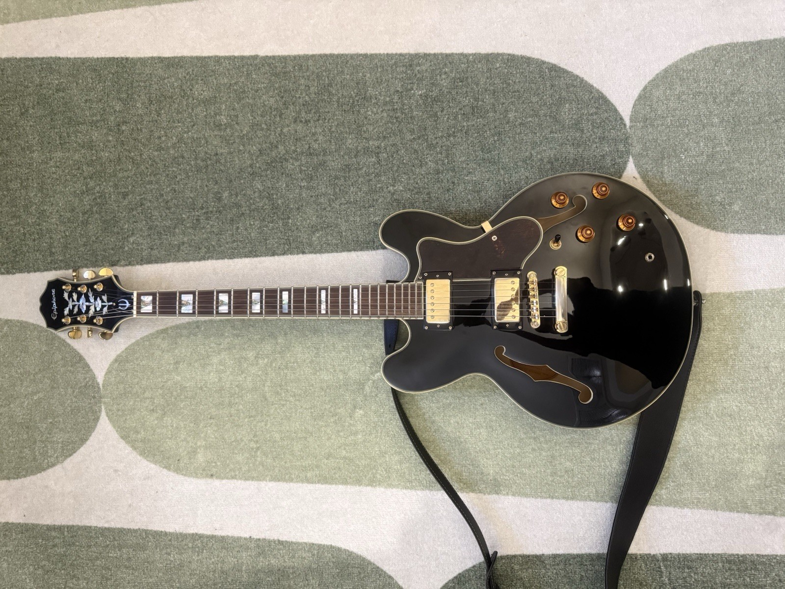 Listing Title 1999 Epiphone Sheraton II – Made in Korea – Fender Employee Owned