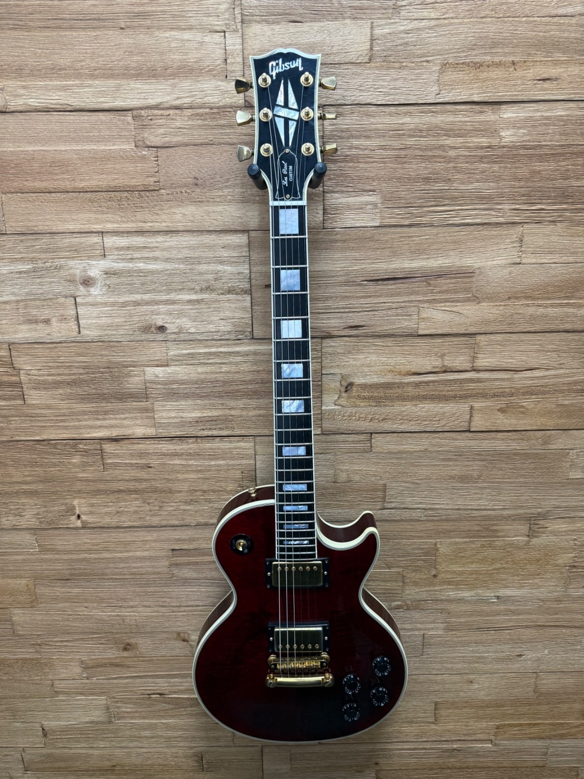 Gibson Les Paul Custom Premium Plus Guitar 1999- USA- Wine Red Flame Top w/OHSC