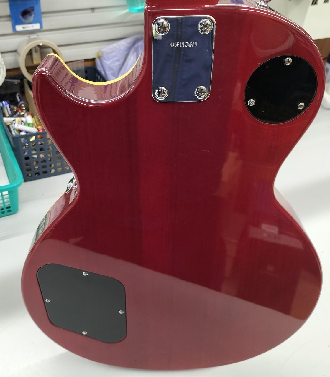 YAMAHA SL380 Electric Guitar