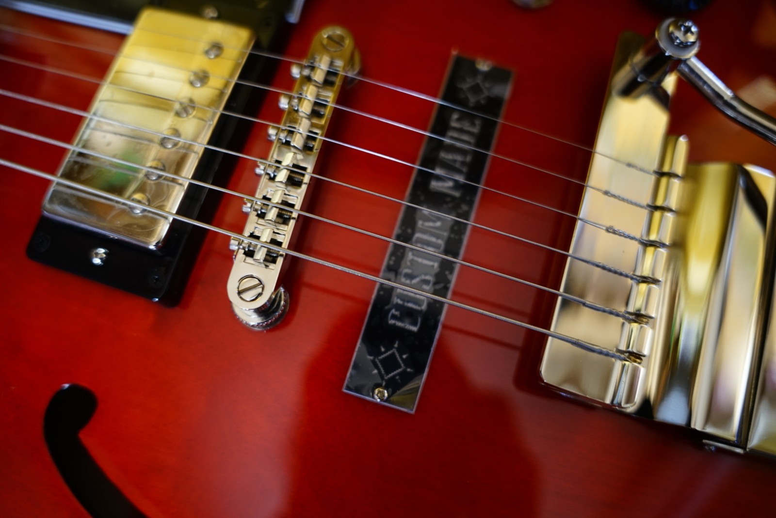 Epiphone Joe Bonamassa 1962 ES-335 Sixties Cherry Brand New