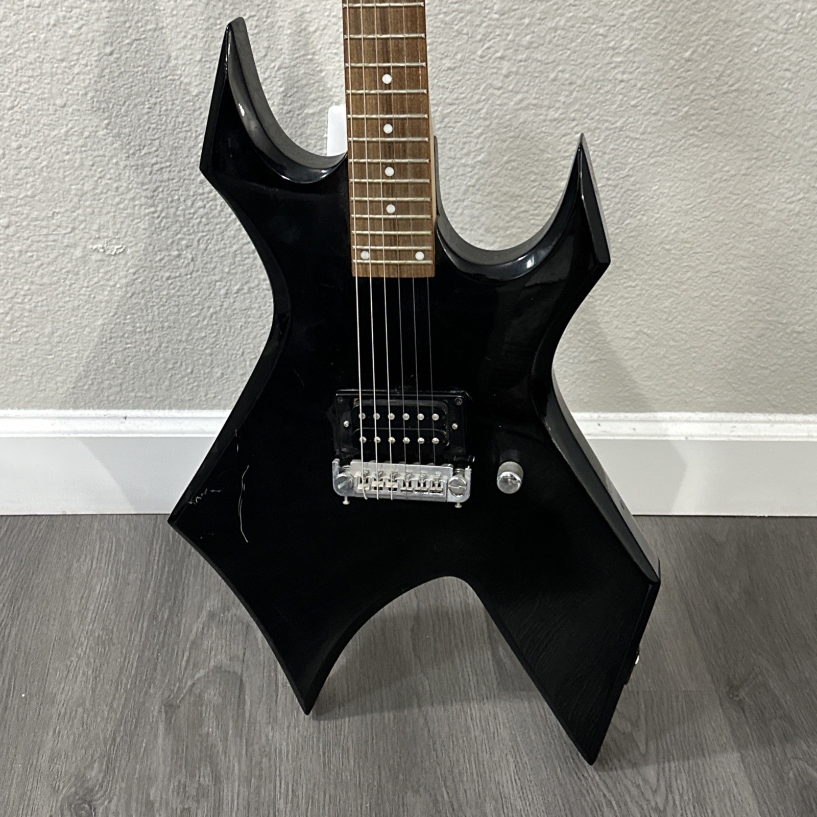 BC Rich Warlock Bronze Series Guitar, Black