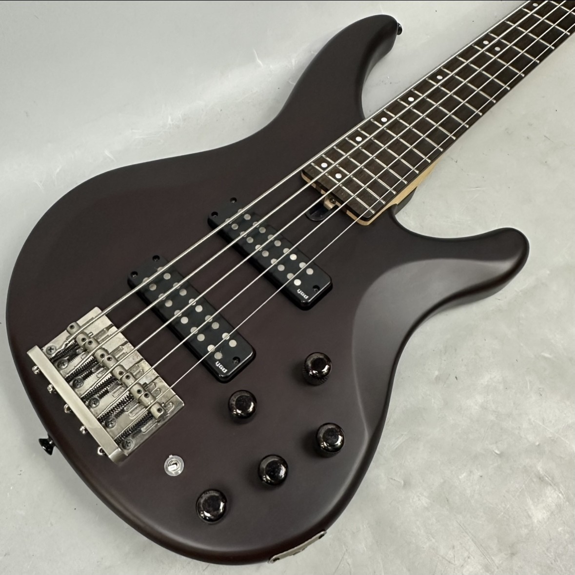 [YAMAHA] TRBX505 TBL 2016 Mahogany Body 5String Translucent Black Soft Case