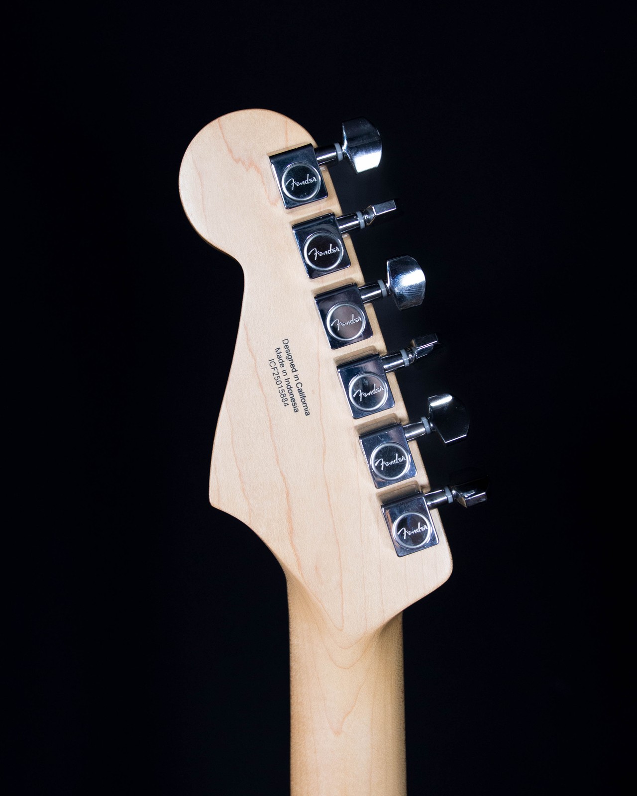 Fender Standard Stratocaster, Laurel FB, Aqua Marine Metallic