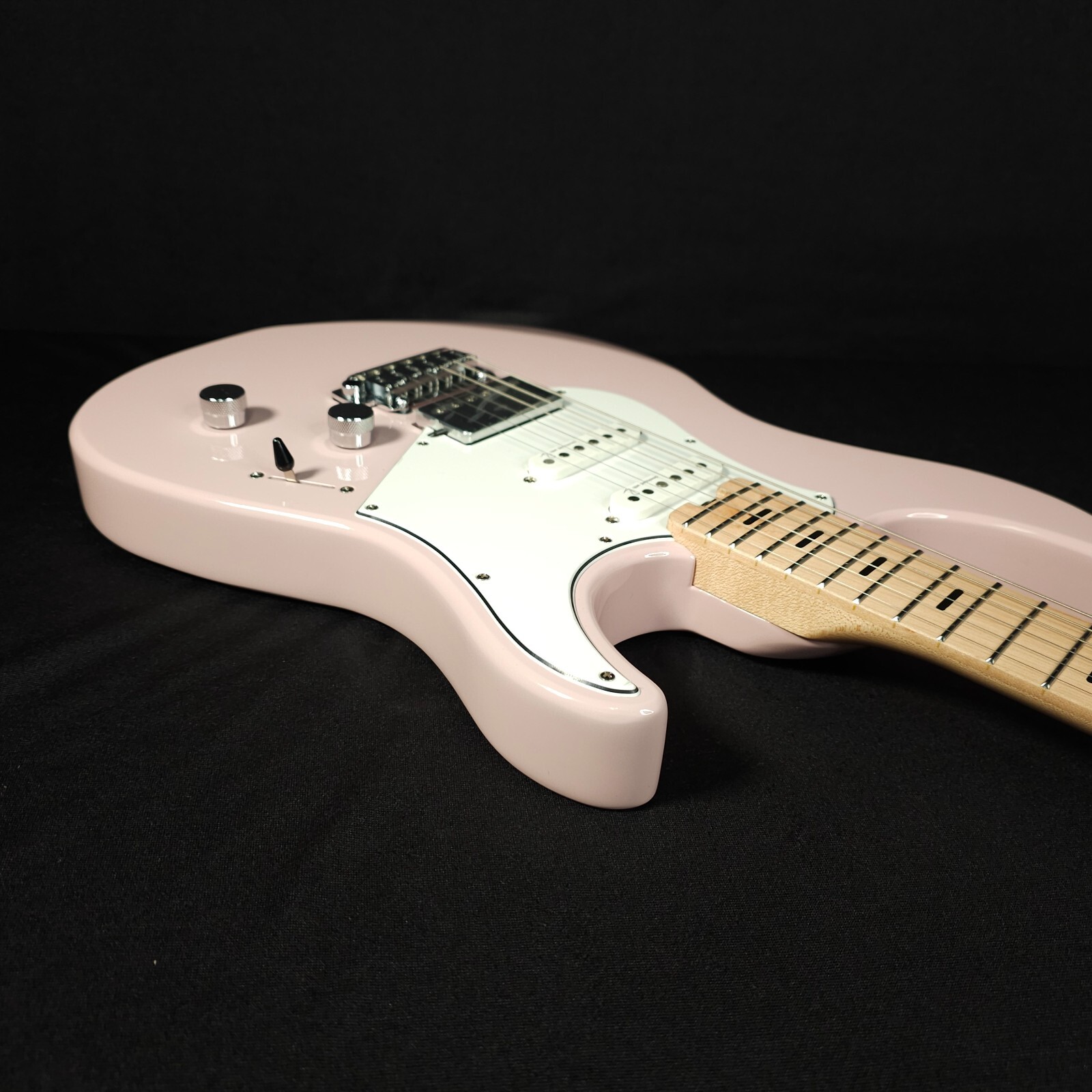 Yamaha Pacifica Standard Plus Ash Pink Electric Guitar w/bag