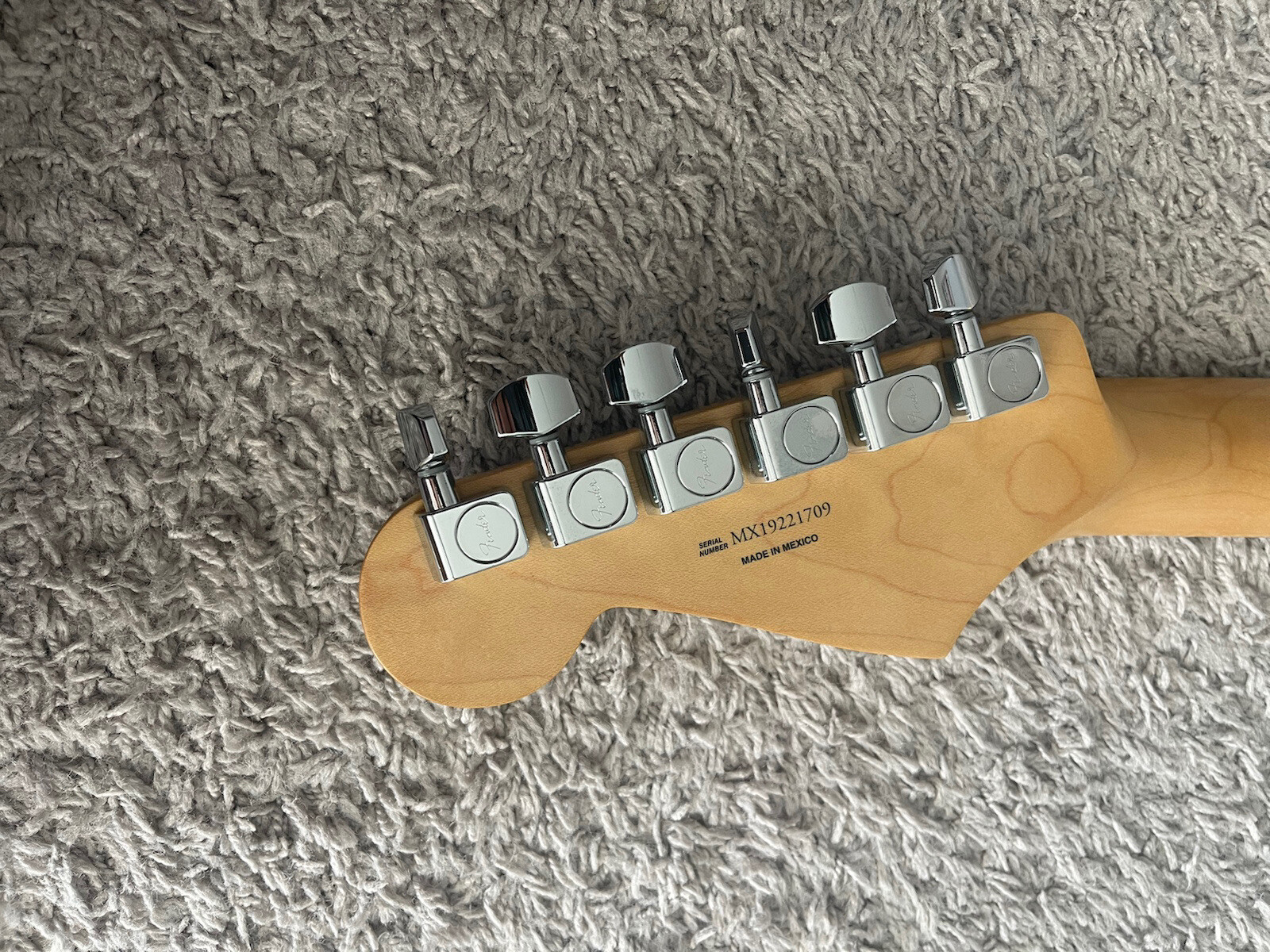 Fender Player Stratocaster HSH 2019 MIM Buttercream Pau Ferro Fretboard Guitar