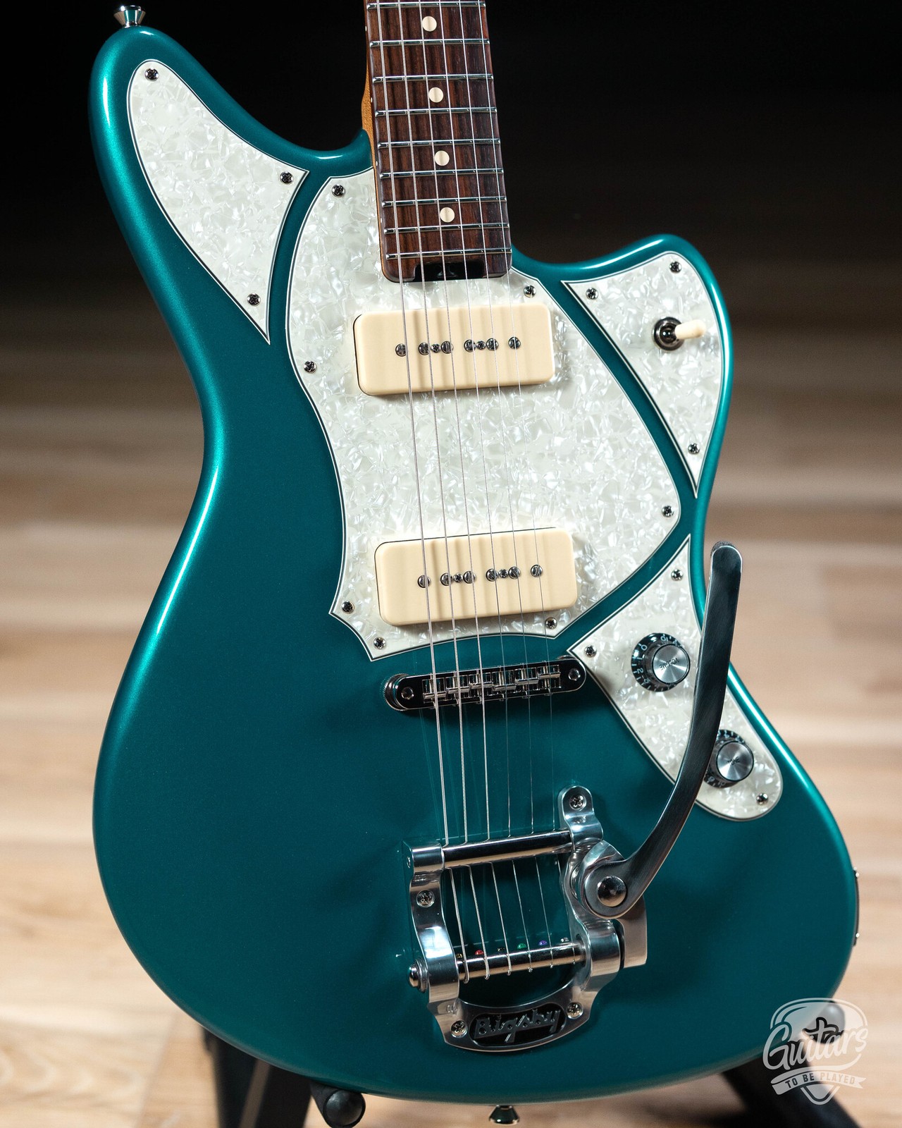 Veritas Riverton Bigsby Guitar w/ PoleCats P-90s & RW Fretboard –Ocean Turquoise