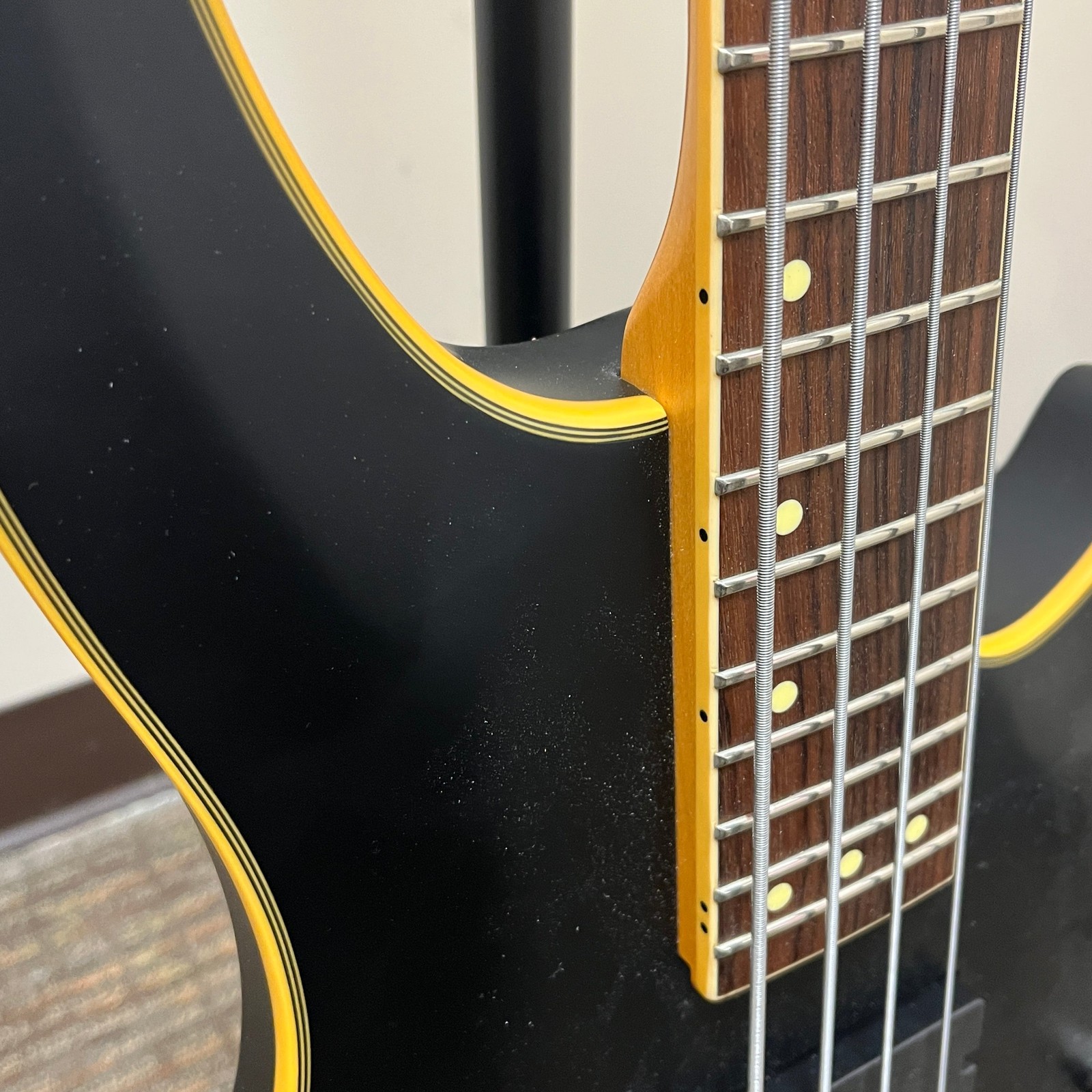 Schecter C-4 Custom MIK Active Black