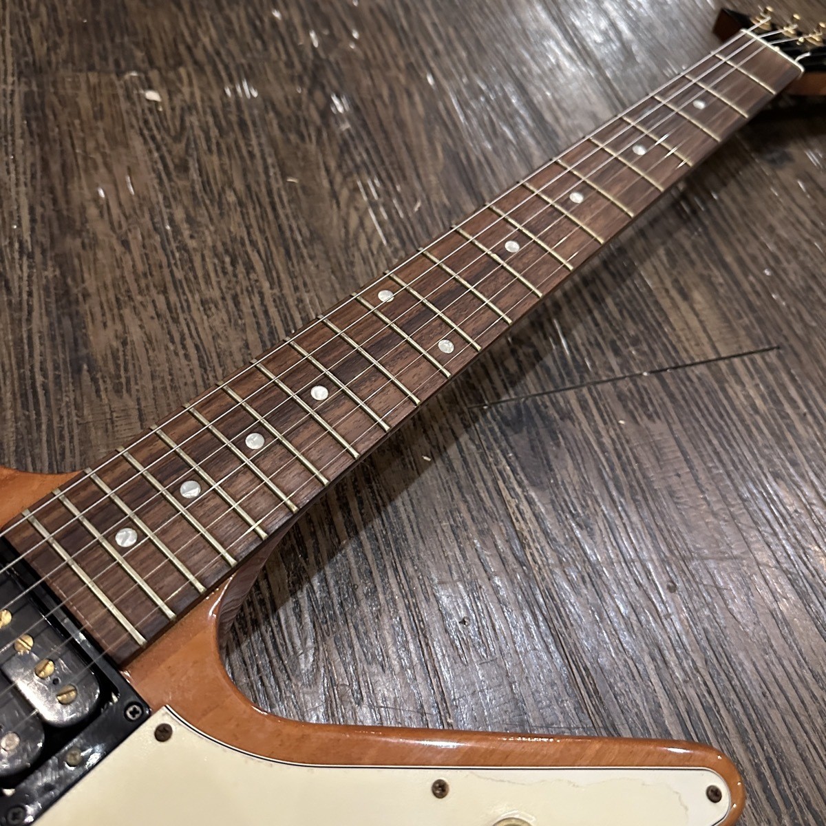 Gibson Limited Edition Explorer ’76 Vintage Reissue Natural 2004 Electric Guitar