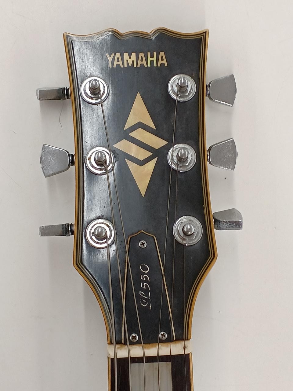Yamaha Les Paul Type SL550