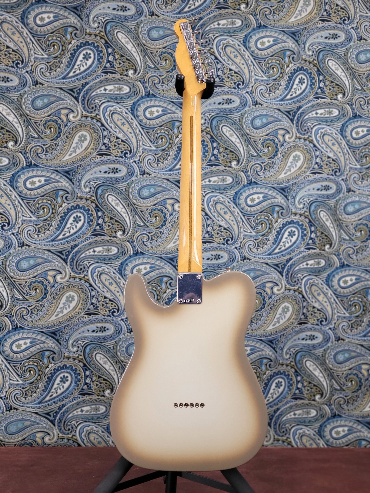 Fender Limited Edition Vintera II ’60s Telecaster Antigua w/ GIg Bag
