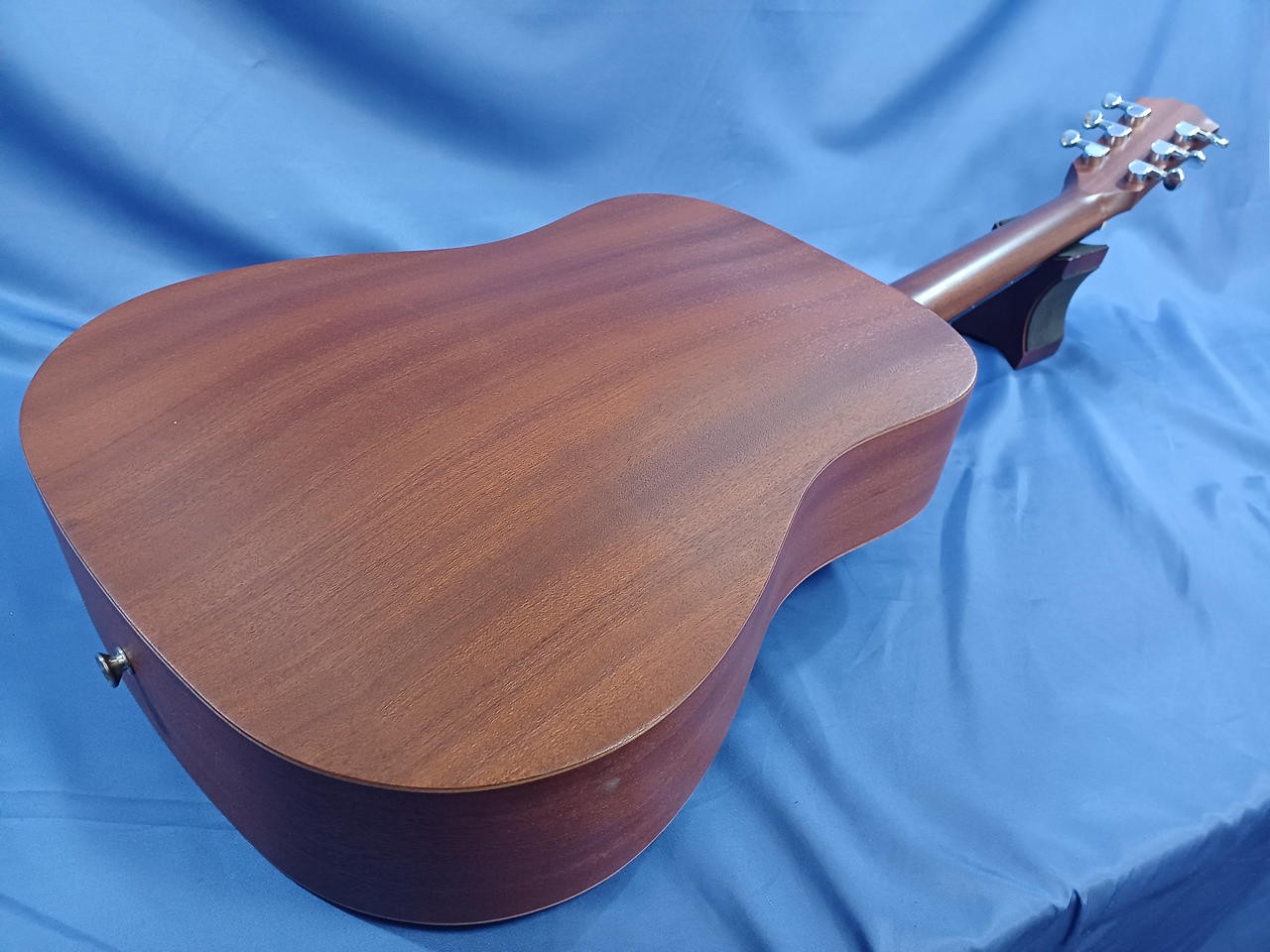 TAYLOR BT1 mini acoustic guitar