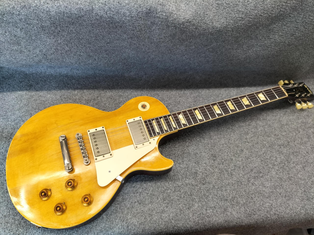 Orville LPS-75 Electric Guitar