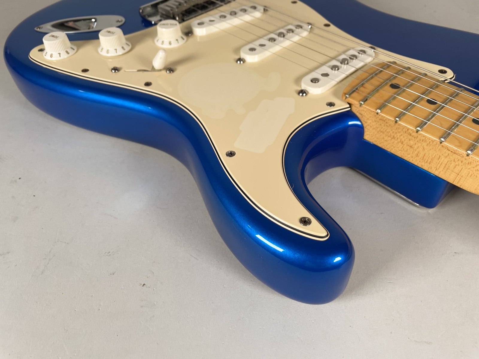 2004 Fender American Series 50th Anniversary Stratocaster Chrome Blue w/OHSC