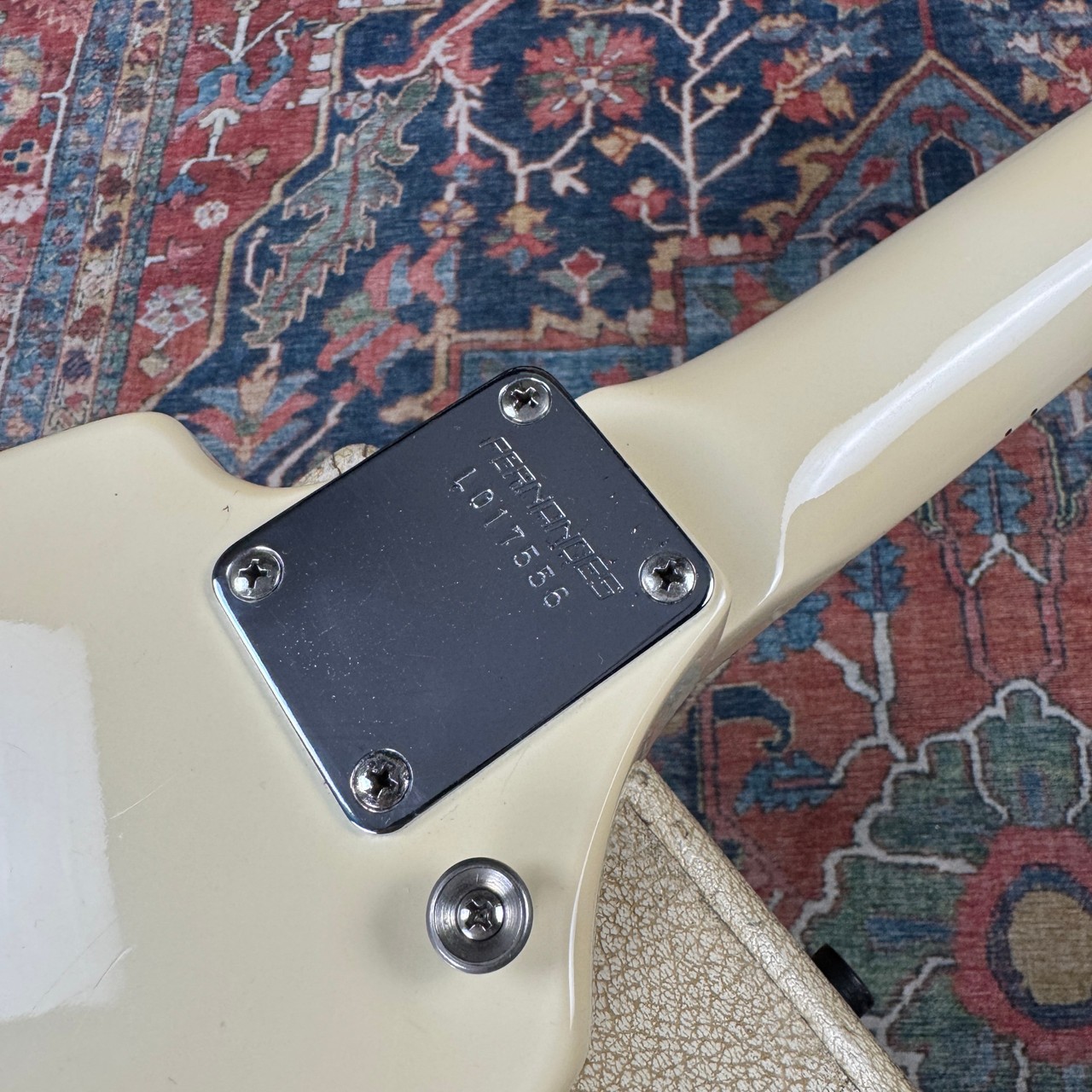 Fernandes Flying V Model BSV-70 Short Scale Heavy Metal Version – 1985