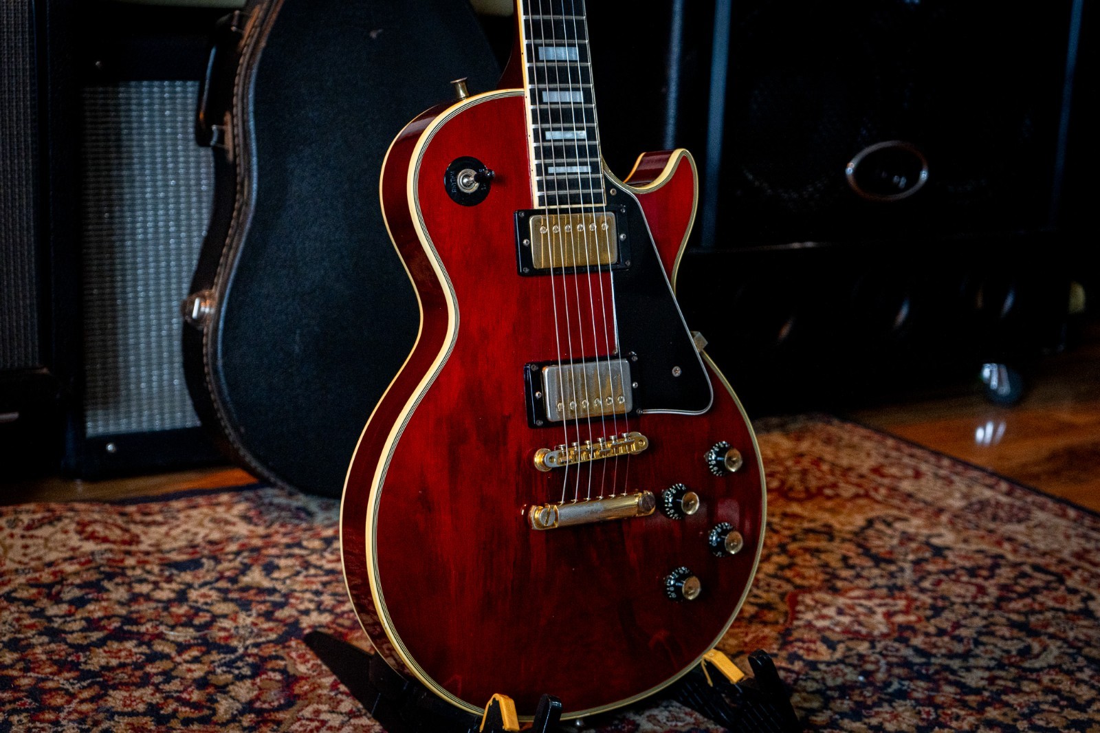 Gibson Les Paul Custom 1974 Wine Red 1st year 100% Original collectors piece.