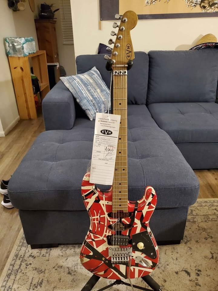 New EVH Frankie Relic Electric Guitar 2021 Authentic Van Halen Guitar
